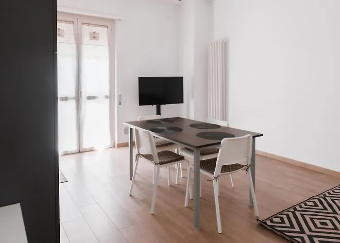 Casa Rosare Монтесильвано